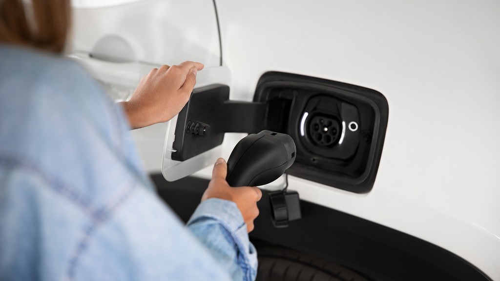 Türkiye'de En Çok Satan Otomobiller - Mayıs 2026: Elektrikli Araçlar ve Geleneksel Markaların Yeni Dengeği