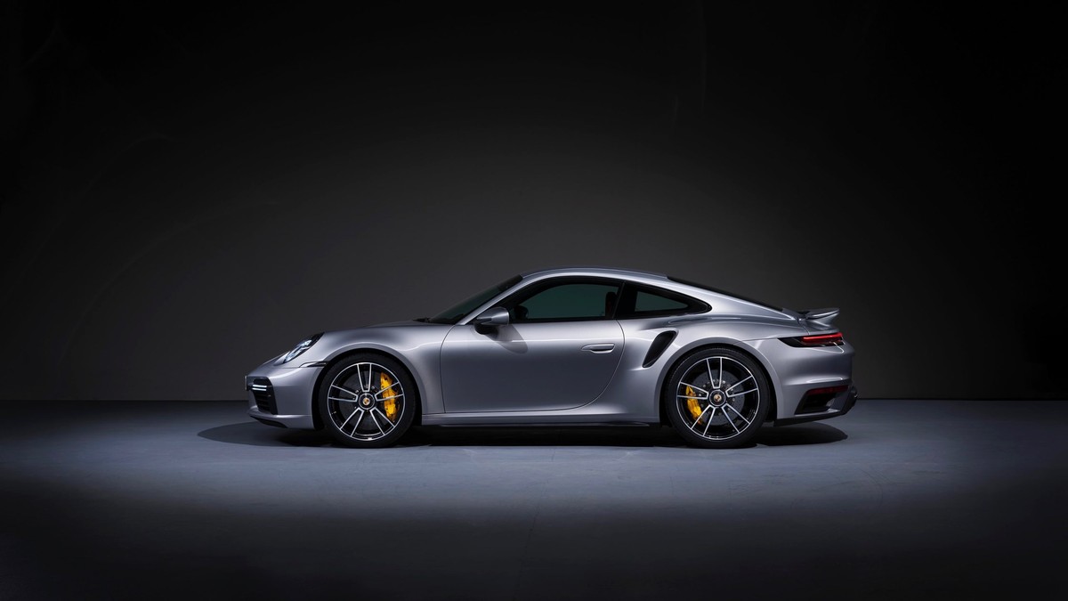 Porsche 911 sıfır kilometre araç